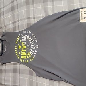 Under armor tank top, grey, small